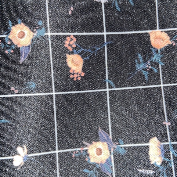 NEW Multi-purpose Accessory Bag - Picture 6 of 6